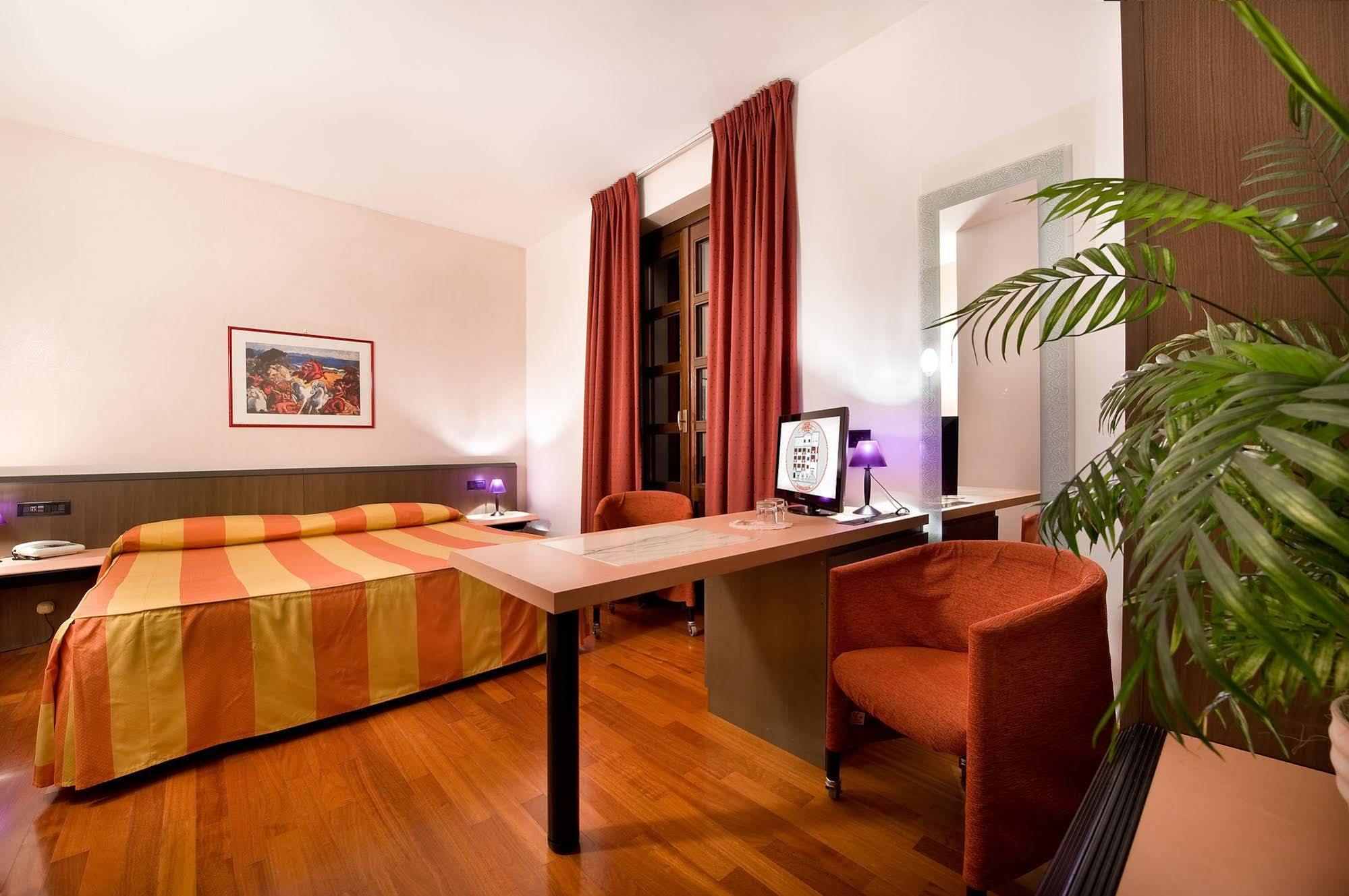 סונדריו Hotel Campelli מראה חיצוני תמונה